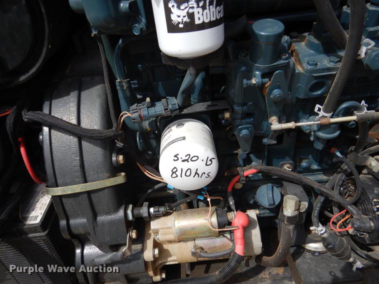 image for item DY9804 2010 Bobcat T320 skid steer