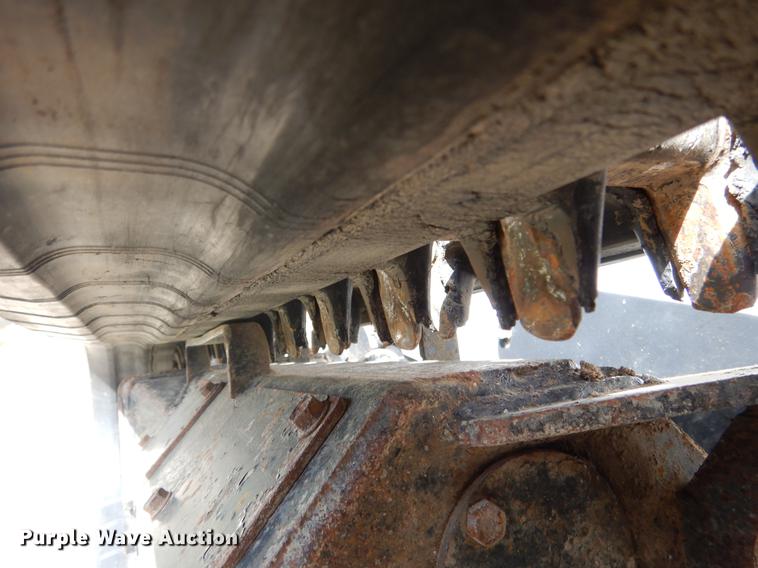 image for item DY9804 2010 Bobcat T320 skid steer