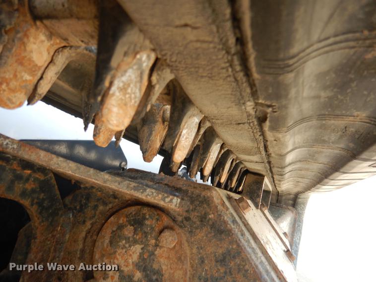 image for item DY9804 2010 Bobcat T320 skid steer