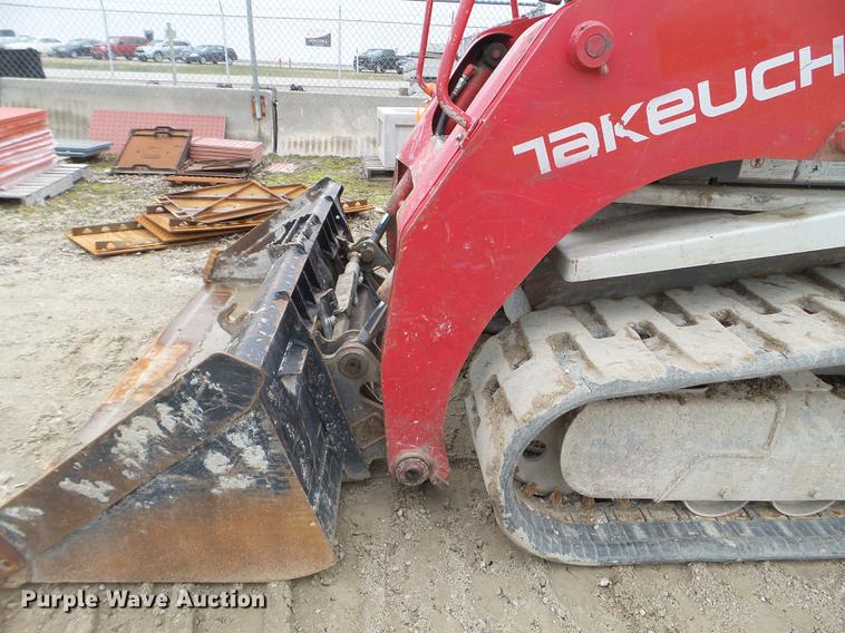 image for item EJ9060 2013 Takeuchi TL10 skid steer