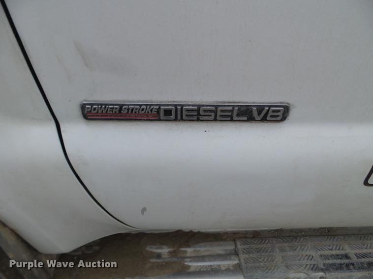 image for item EJ9062 2000 Ford F550 Super Duty flatbed truck