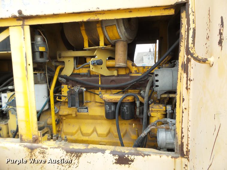 image for item EJ9065 1992 John Deere 643D feller buncher