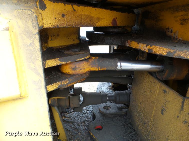 image for item EJ9065 1992 John Deere 643D feller buncher
