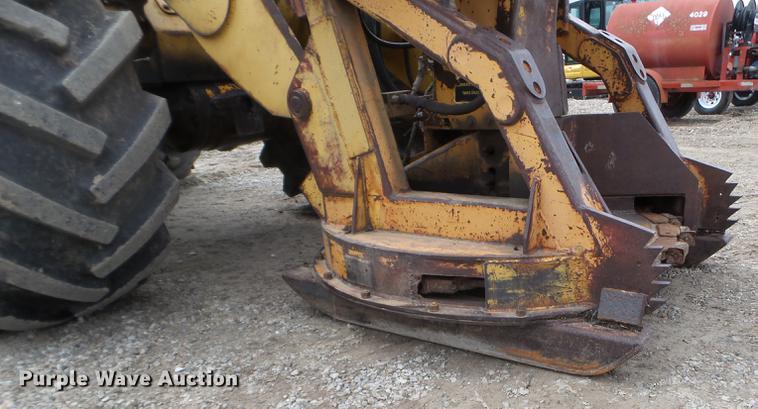 image for item EJ9065 1992 John Deere 643D feller buncher