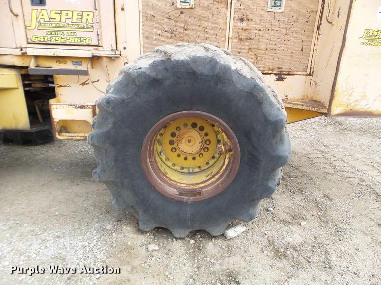 image for item EJ9065 1992 John Deere 643D feller buncher