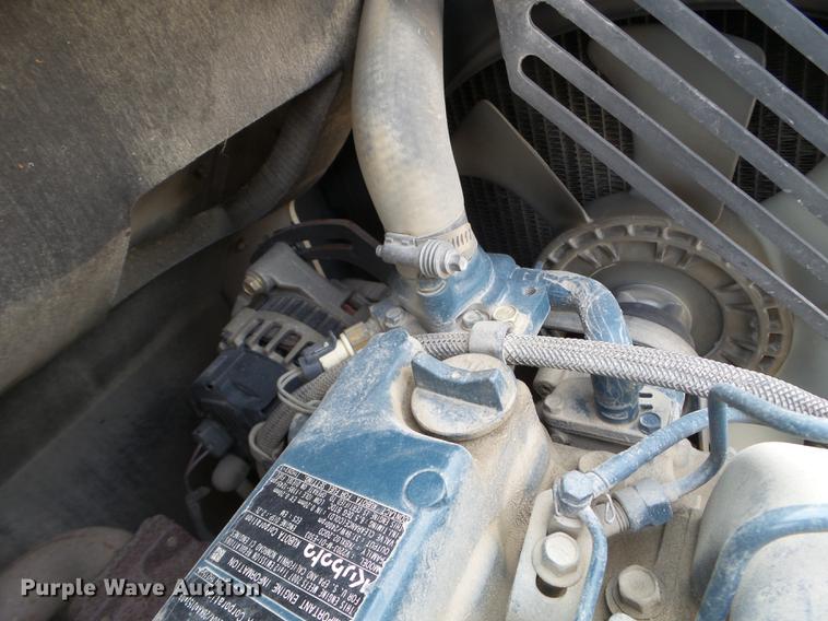 image for item EJ9066 2008 Bobcat 331 mini excavator