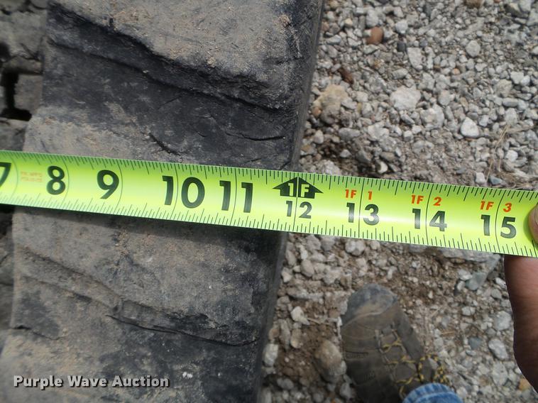 image for item EJ9066 2008 Bobcat 331 mini excavator