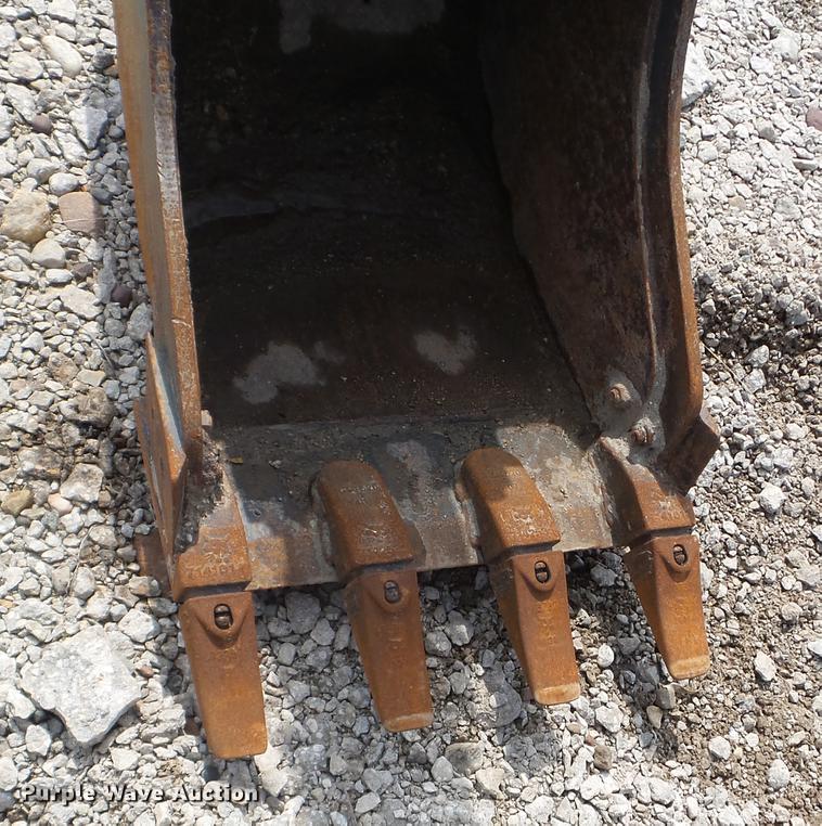 image for item EJ9066 2008 Bobcat 331 mini excavator