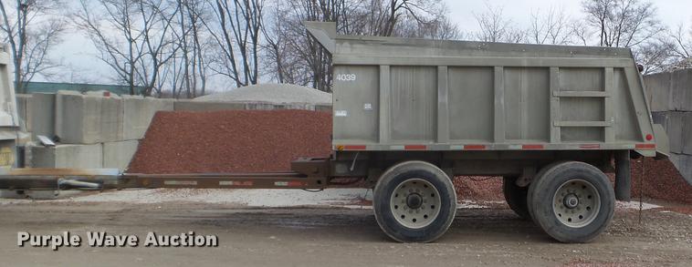 image for item EJ9068 1988 Brady Truck Equipment end dump pup trailer