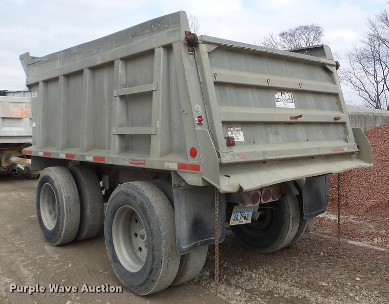 image for item EJ9068 1988 Brady Truck Equipment end dump pup trailer