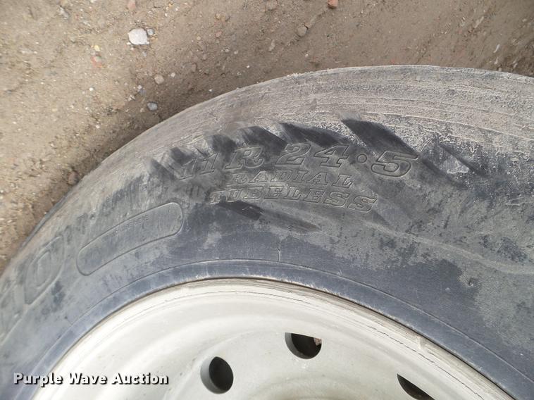 image for item EJ9068 1988 Brady Truck Equipment end dump pup trailer