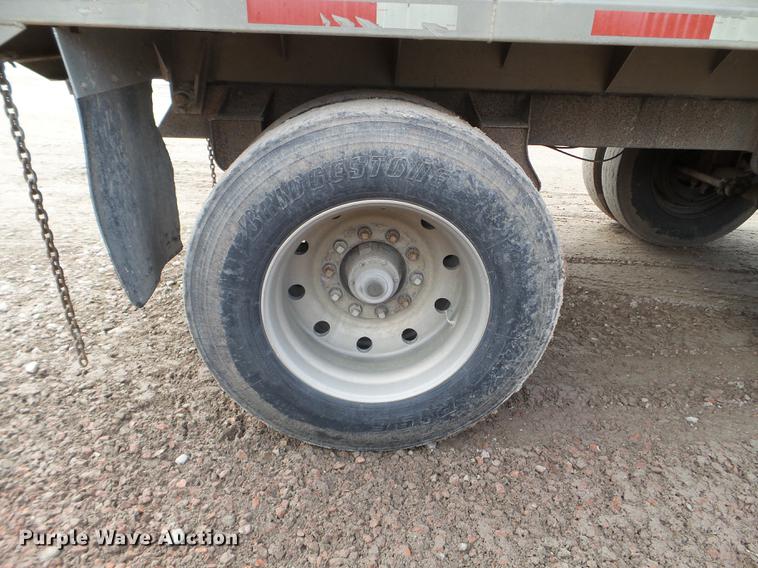 image for item EJ9068 1988 Brady Truck Equipment end dump pup trailer