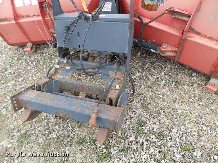 image for item EJ9070 Boss V-plow snow plow