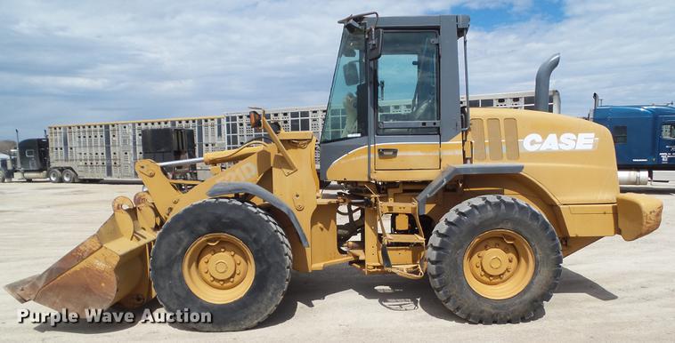 image for item EM9144 2002 Case 521D wheel loader