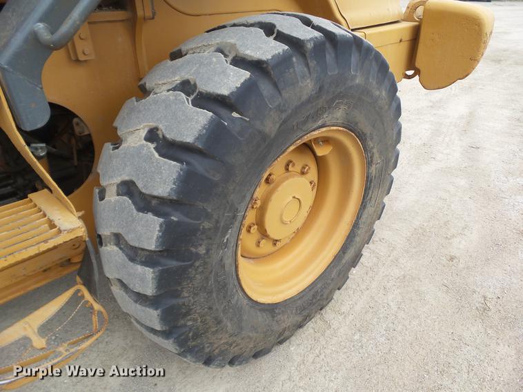 image for item EM9144 2002 Case 521D wheel loader