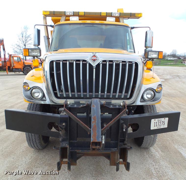 image for item EM9145 2011 International WorkStar 7400 dump truck