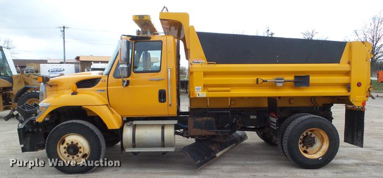image for item EM9145 2011 International WorkStar 7400 dump truck