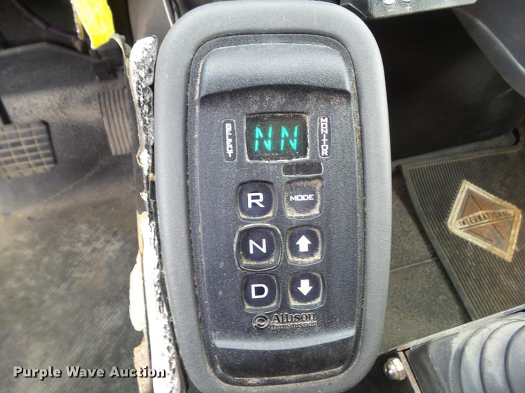 image for item EM9145 2011 International WorkStar 7400 dump truck