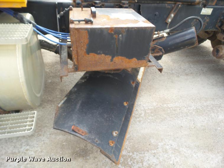 image for item EM9145 2011 International WorkStar 7400 dump truck