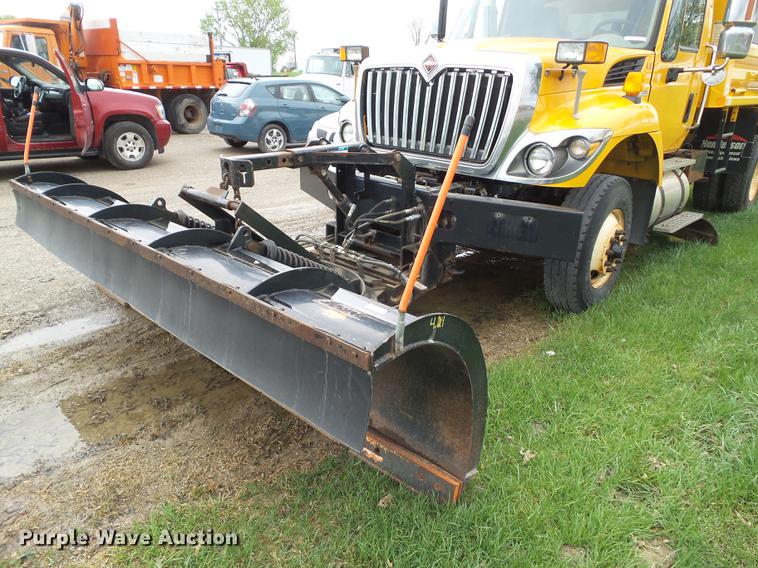 image for item EM9145 2011 International WorkStar 7400 dump truck