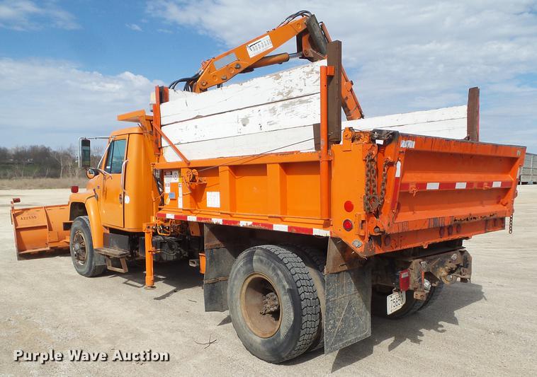 image for item EM9147 1987 International 1754 dump truck