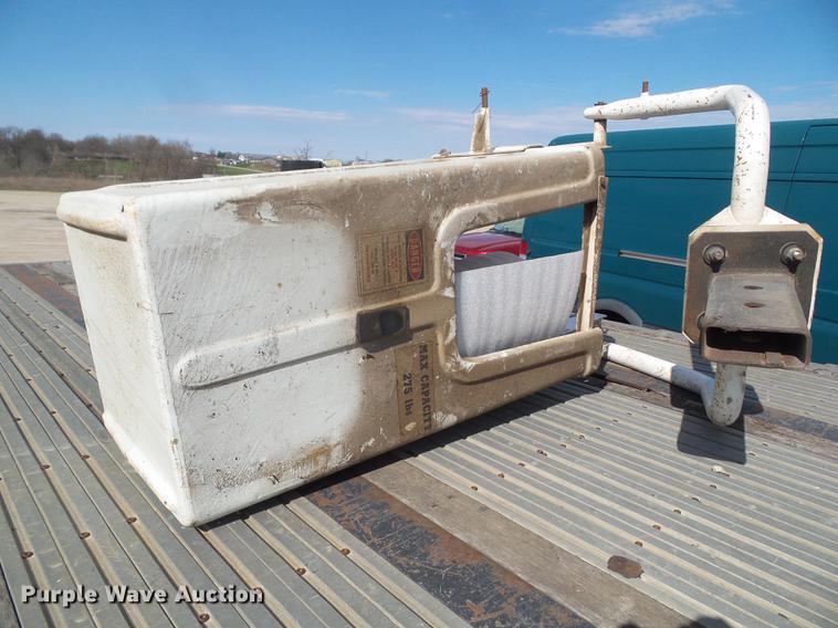 image for item EM9147 1987 International 1754 dump truck