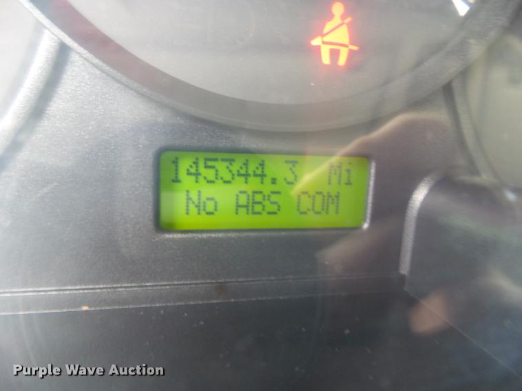 image for item EM9148 2007 Ford LCF450 dump truck