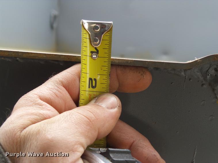 image for item EM9148 2007 Ford LCF450 dump truck