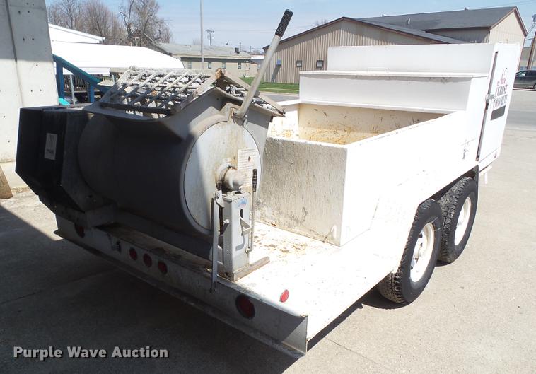 image for item EM9149 2010 Tygar utility trailer with mortar mixer