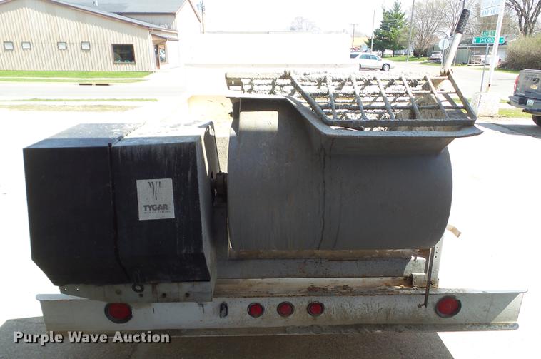 image for item EM9149 2010 Tygar utility trailer with mortar mixer