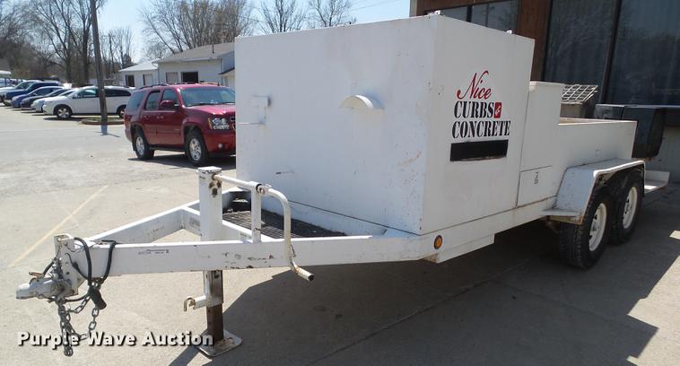 image for item EM9149 2010 Tygar utility trailer with mortar mixer