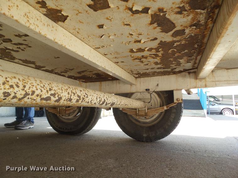 image for item EM9149 2010 Tygar utility trailer with mortar mixer