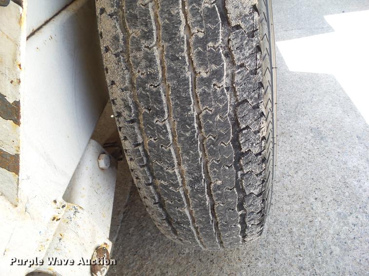 image for item EM9149 2010 Tygar utility trailer with mortar mixer