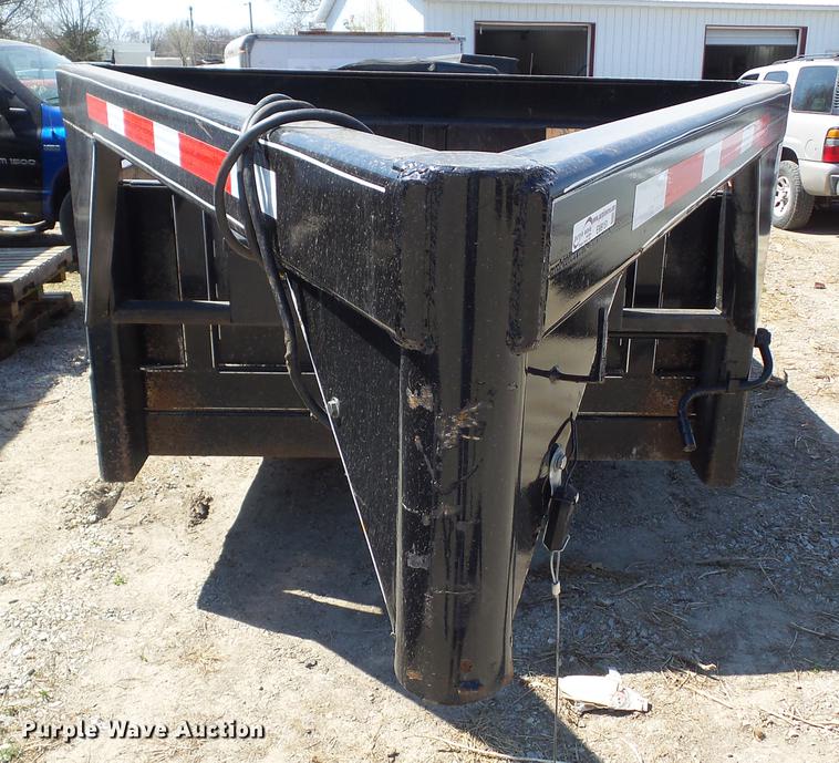 image for item EM9151 2010 Chaparral dump trailer