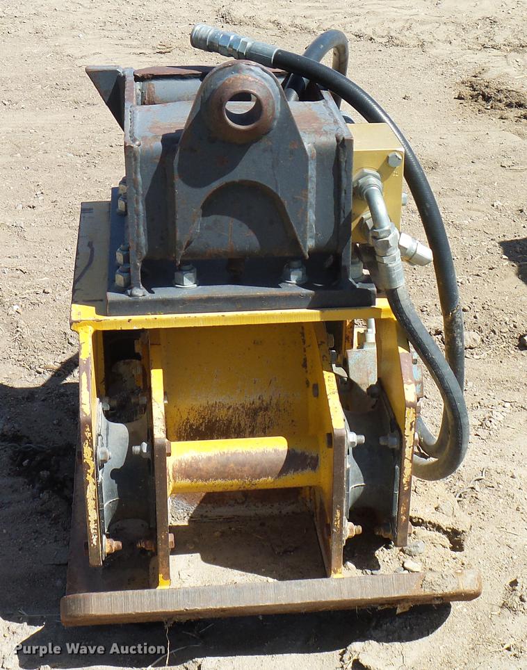 image for item EP9609 Indeco plate compactor