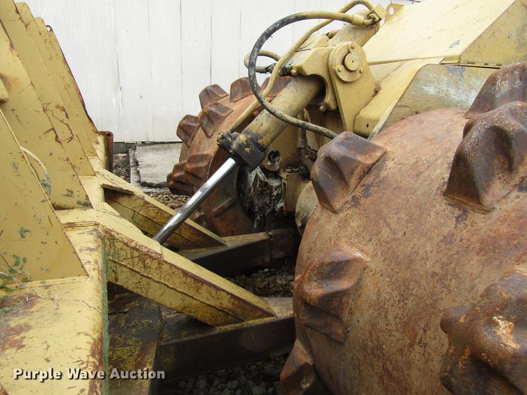 image for item EU9606 Caterpillar 826C landfill compactor