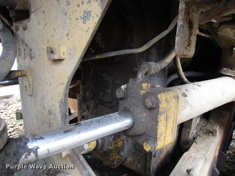 image for item EU9606 Caterpillar 826C landfill compactor