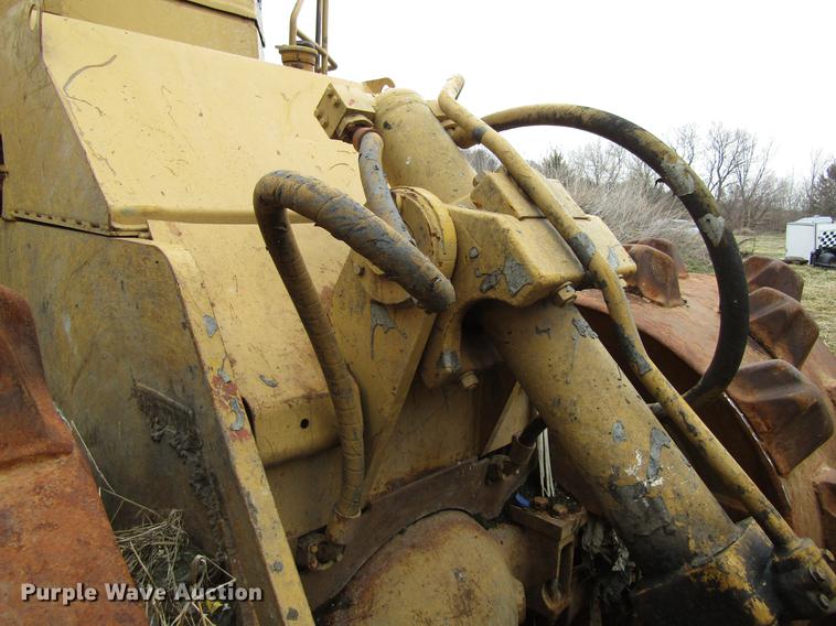image for item EU9606 Caterpillar 826C landfill compactor