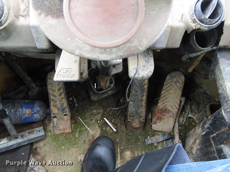 image for item EU9606 Caterpillar 826C landfill compactor