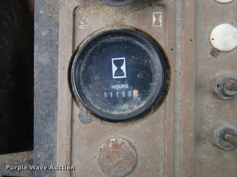 image for item EU9606 Caterpillar 826C landfill compactor