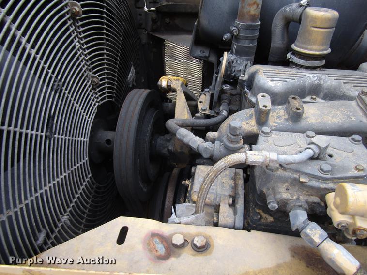 image for item EU9606 Caterpillar 826C landfill compactor