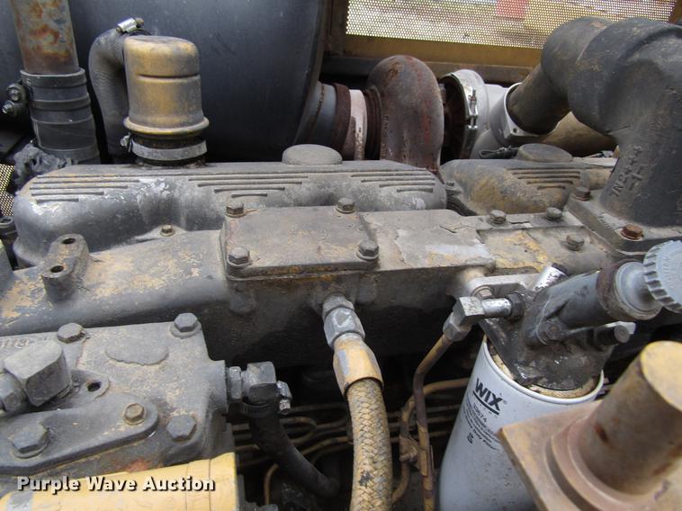 image for item EU9606 Caterpillar 826C landfill compactor