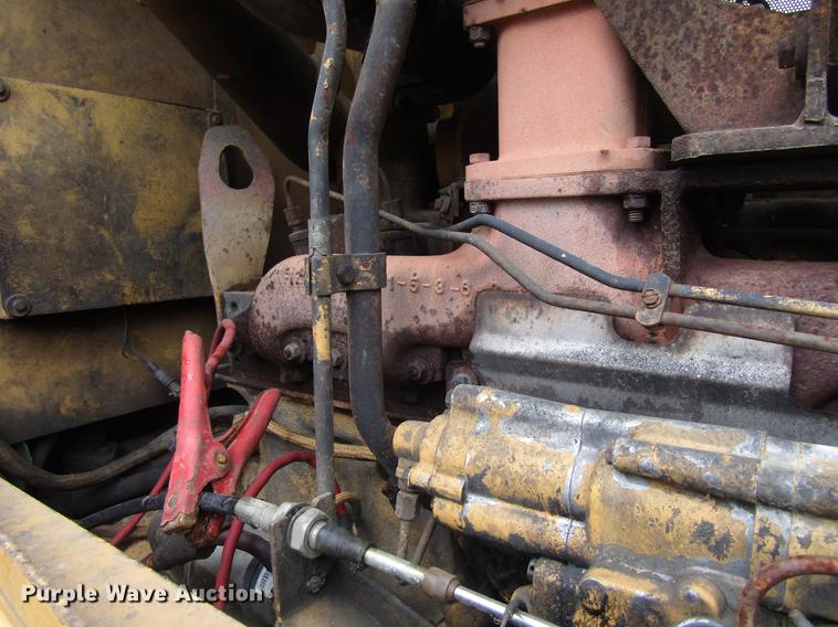 image for item EU9607 1983 Caterpillar 816B landfill compactor