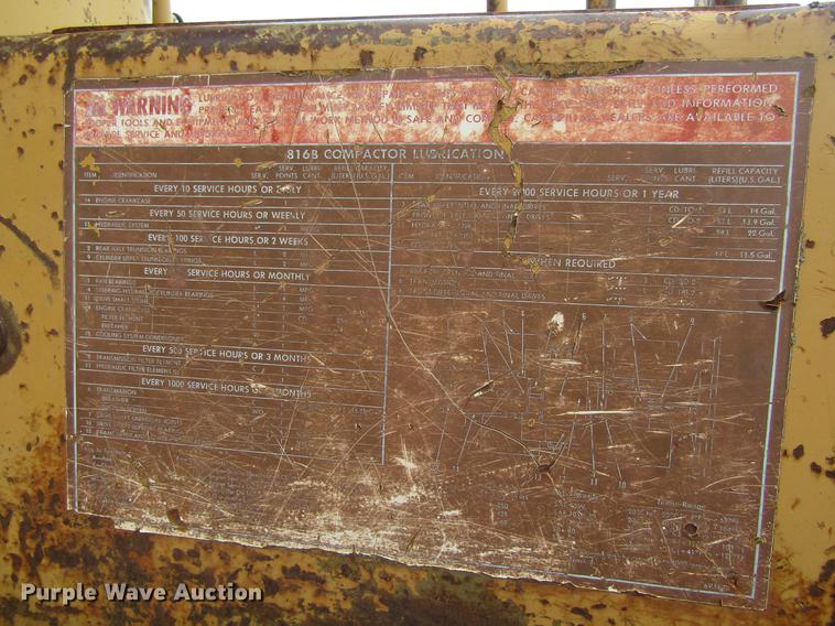 image for item EU9607 1983 Caterpillar 816B landfill compactor