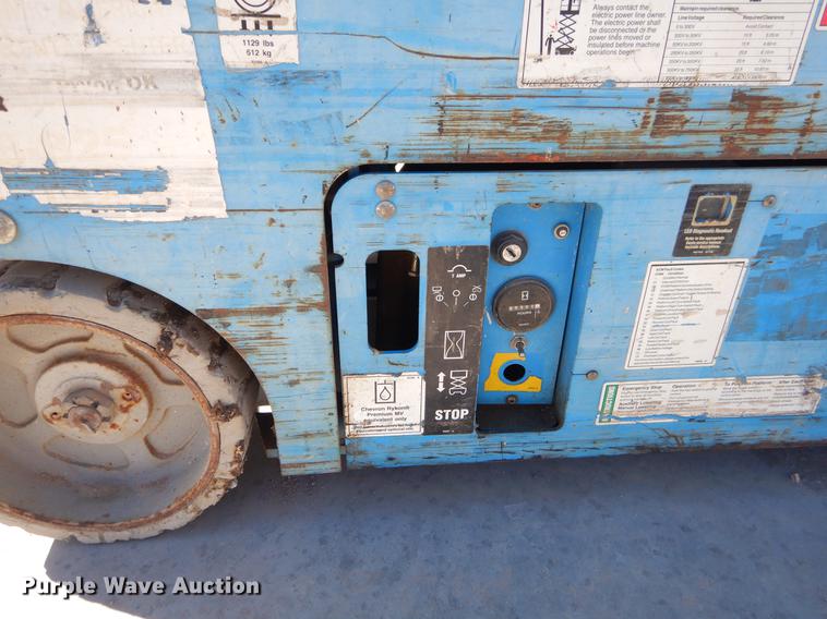 image for item EZ9791 2003 Genie GS-1930 scissor lift