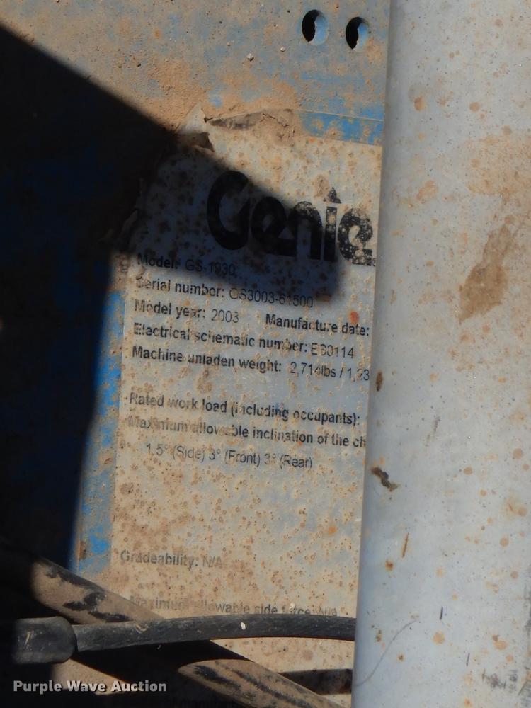 image for item EZ9791 2003 Genie GS-1930 scissor lift