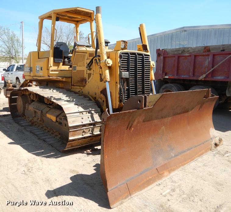 image for item EZ9968 1997 John Deere 850C dozer