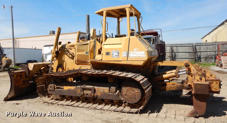 image for item EZ9968 1997 John Deere 850C dozer