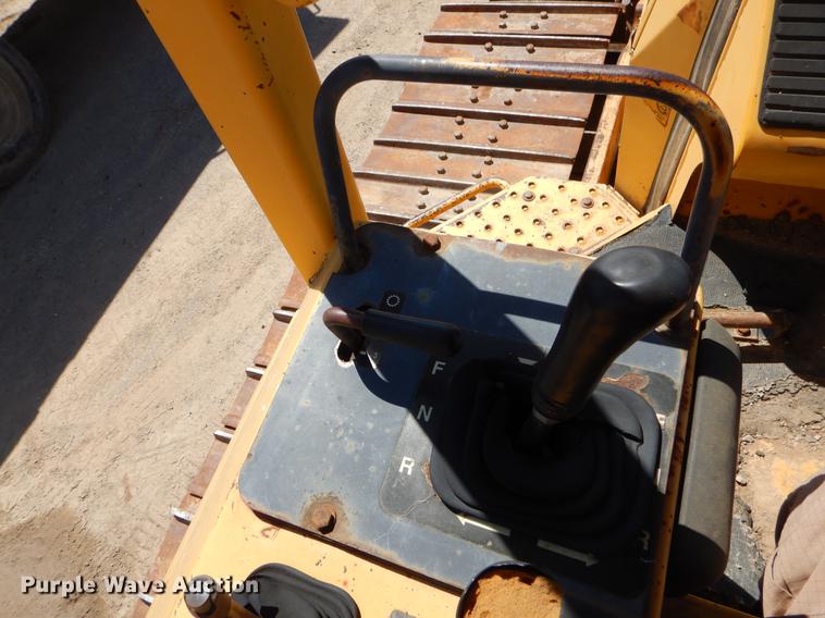 image for item EZ9968 1997 John Deere 850C dozer