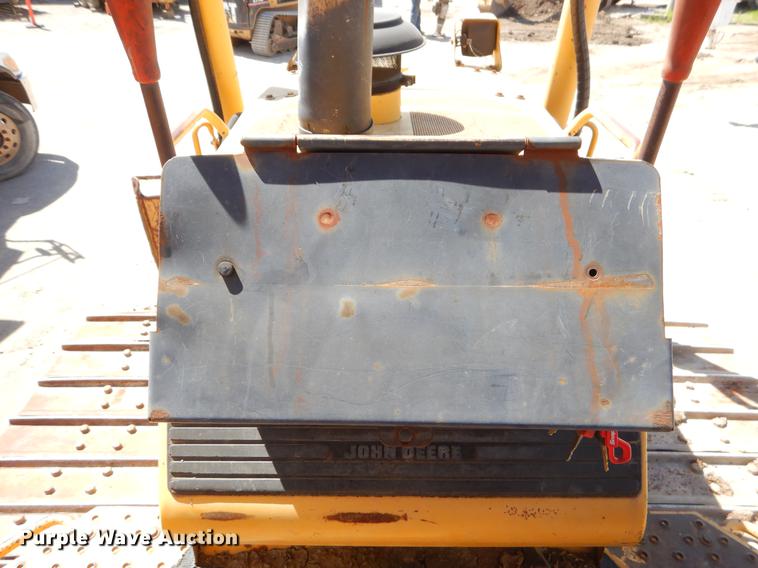 image for item EZ9968 1997 John Deere 850C dozer